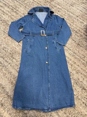 Boohoo x Madison Beer Denim Trench Coat with Belt - Blue sz 2
